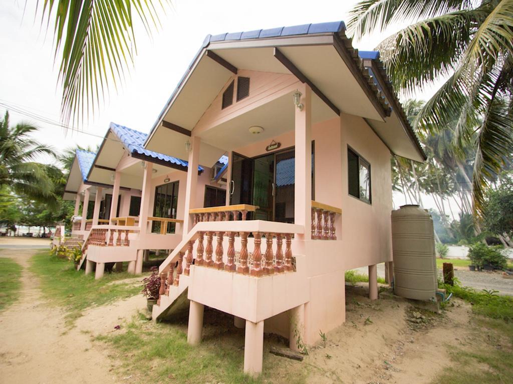 Chaiwat Resort Laem Sing Habitación foto